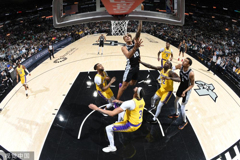 合在一起 合在一起