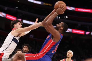 技场上的比 技场上的比